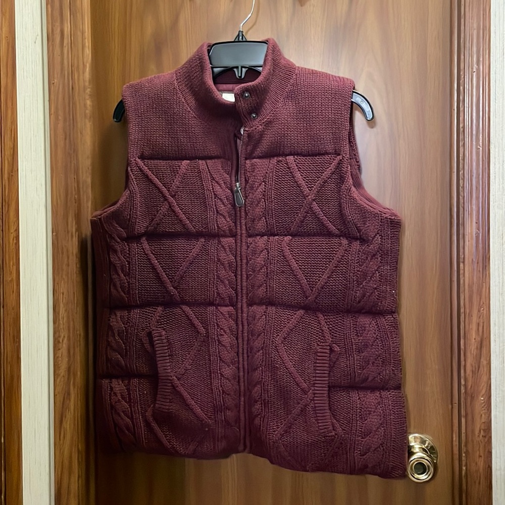 Men's BOB TIMBERLAKE burgundy sweater vest. Size M